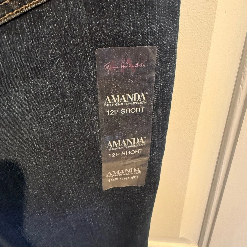 Gloria Vanderbilt Women's Dark Blue Straight Leg Jeans - Picture 10 of 10